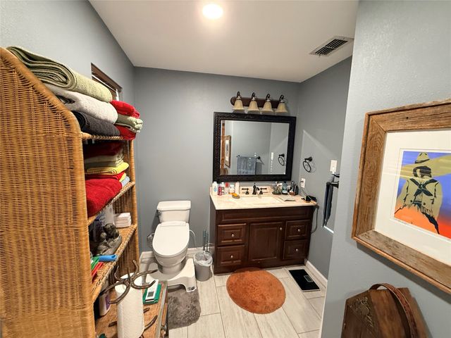 351 Bosque Bend Lane, China Spring, TX 76633