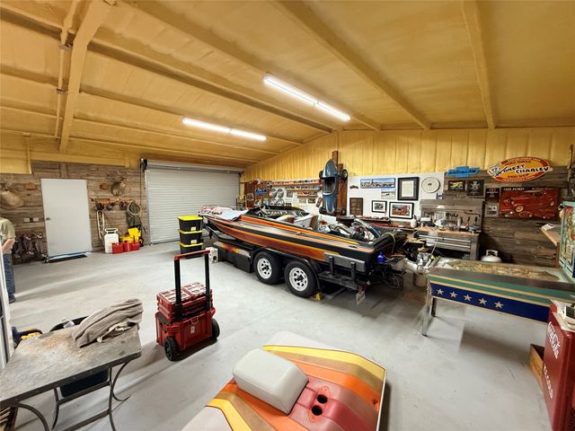 351 Bosque Bend Lane, China Spring, TX 76633