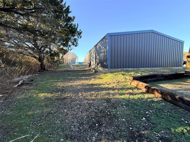 351 Bosque Bend Lane, China Spring, TX 76633