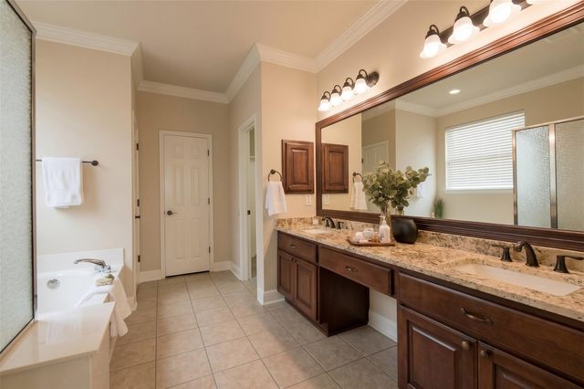 15516 Belfin DR, Austin, TX 78717