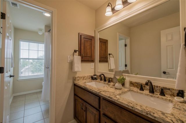 15516 Belfin DR, Austin, TX 78717