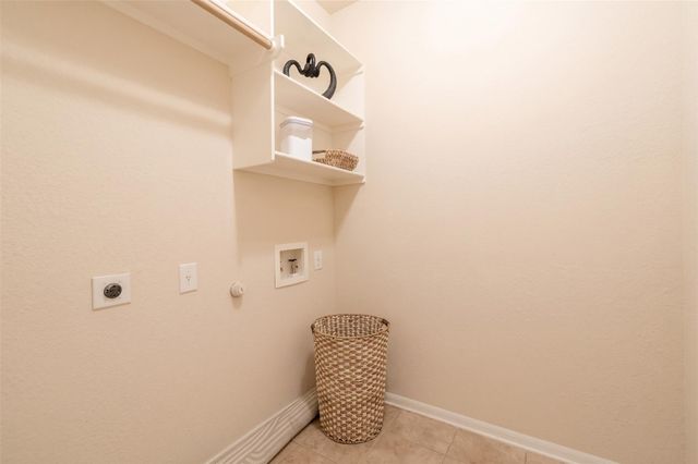 15516 Belfin DR, Austin, TX 78717