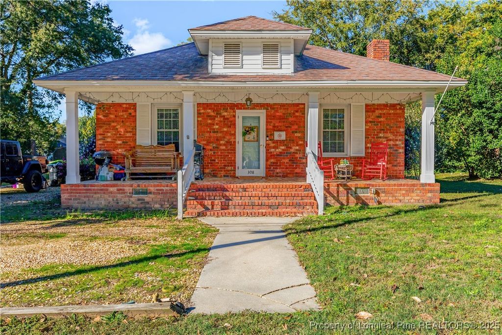 308 E D Street, Erwin, NC 28339