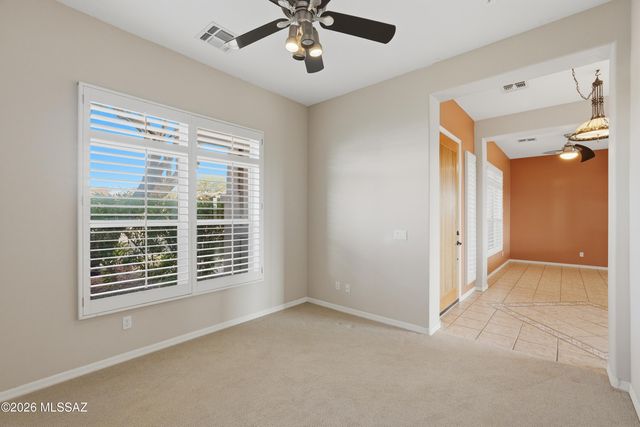 1531 N Bank Swallow Road, Green Valley, AZ 85614