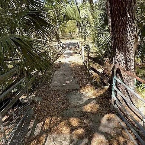 23261 Tuckahoe RD, Alva, FL 33920