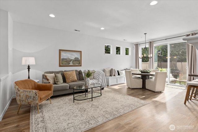 16118 35th Drive SE, Bothell, WA 98012