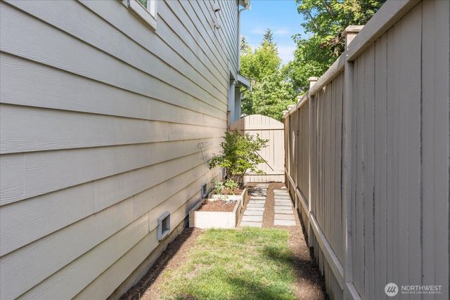 16118 35th Drive SE, Bothell, WA 98012