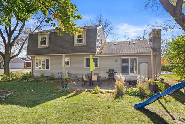 3014 Plymouth COURT, Waukesha, WI 53188