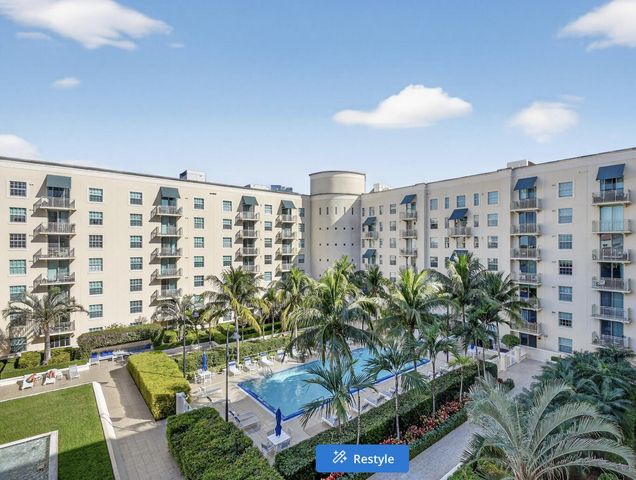 610 CLEMATIS Street 711, West Palm Beach, FL 33401