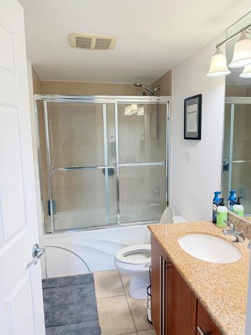 610 CLEMATIS Street 711, West Palm Beach, FL 33401