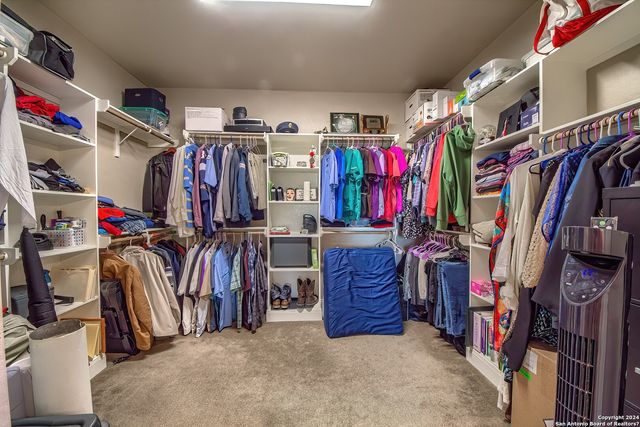 6197 Pfeil Rd, Schertz, TX 78154