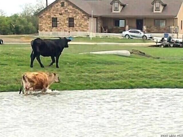 6197 Pfeil Rd, Schertz, TX 78154