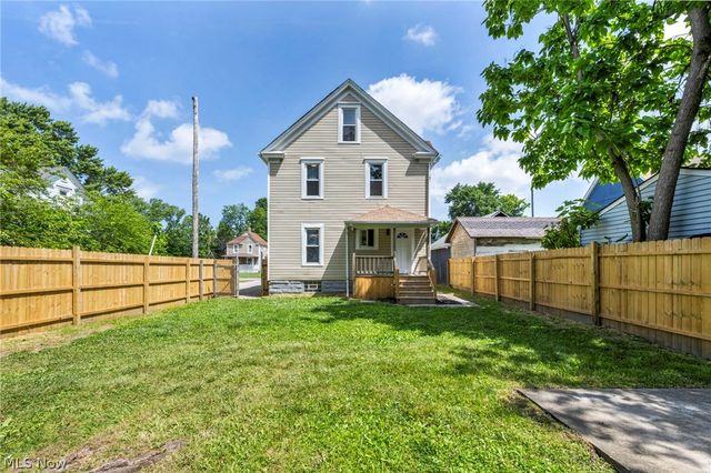 1009 W 10th Street, Lorain, OH 44052
