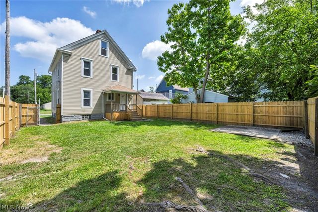 1009 W 10th Street, Lorain, OH 44052