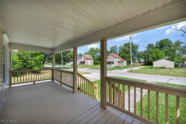 1009 W 10th Street, Lorain, OH 44052