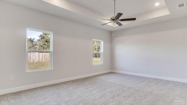 5567 Briset St, Milton, FL 32583