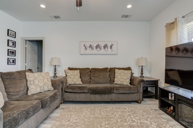 2323 149th Street, Lubbock, TX 79423