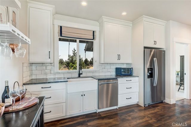 60870 Billadeau, Other, CA 97702