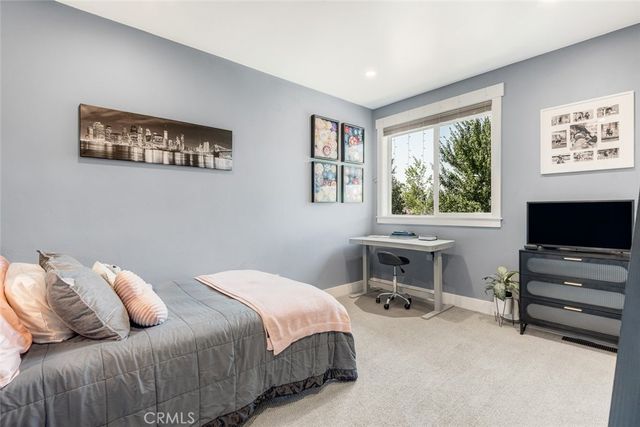 60870 Billadeau, Other, CA 97702