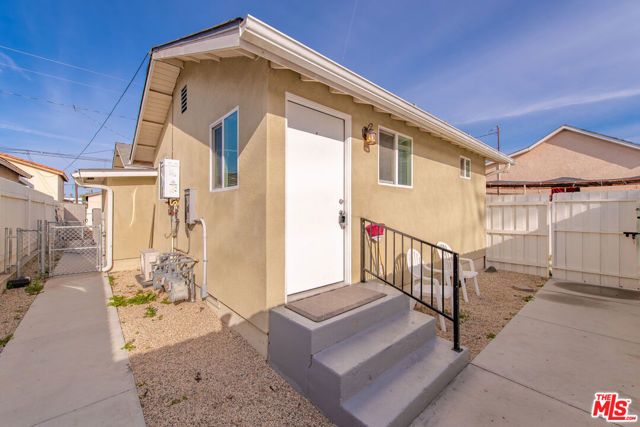 117 S Hayes Avenue, Oxnard, CA 93030