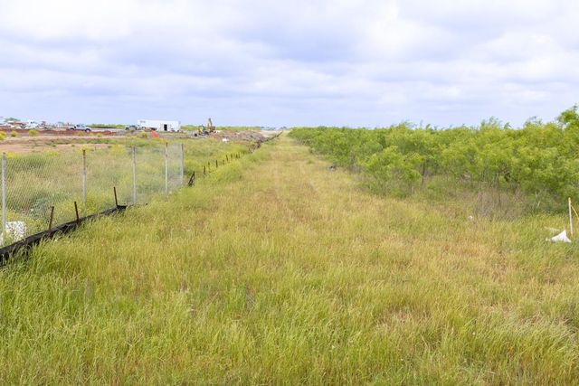 TBD CR 460, Coupland, TX 78615