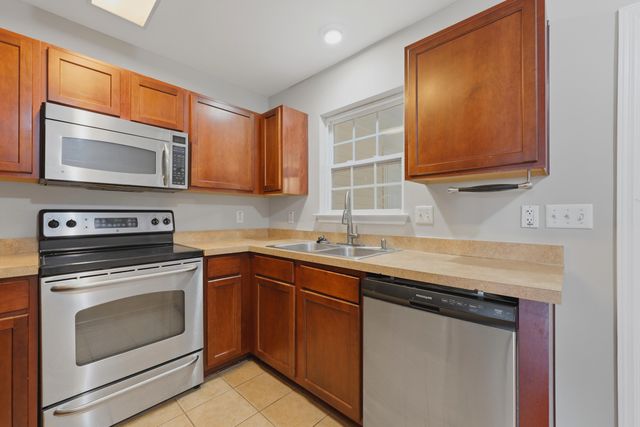 464 Doane Way, Wando, SC 29492