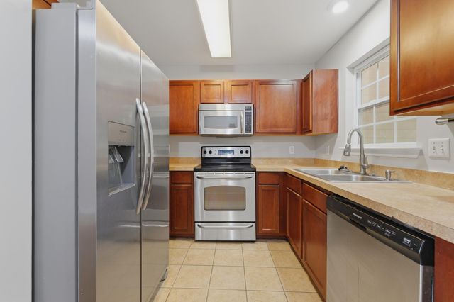 464 Doane Way, Wando, SC 29492