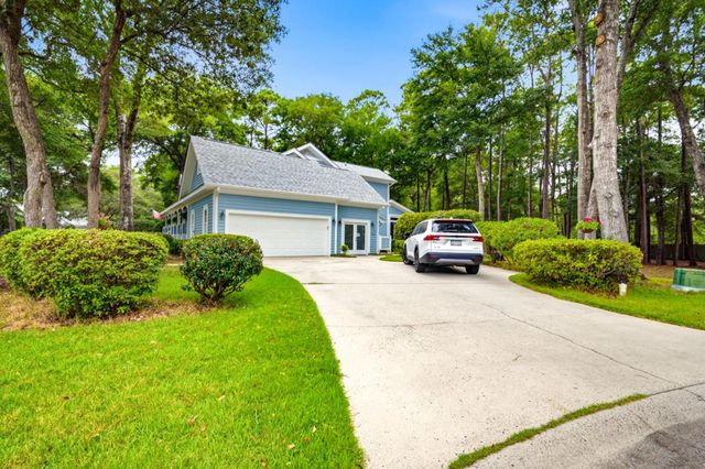 1000 Brantly Ln., North Myrtle Beach, SC 29582