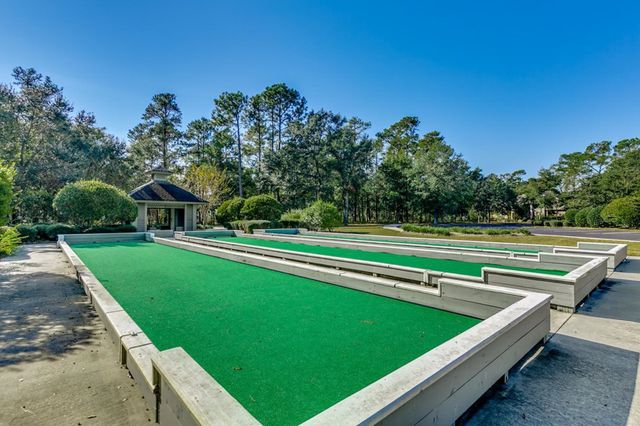 1000 Brantly Ln., North Myrtle Beach, SC 29582