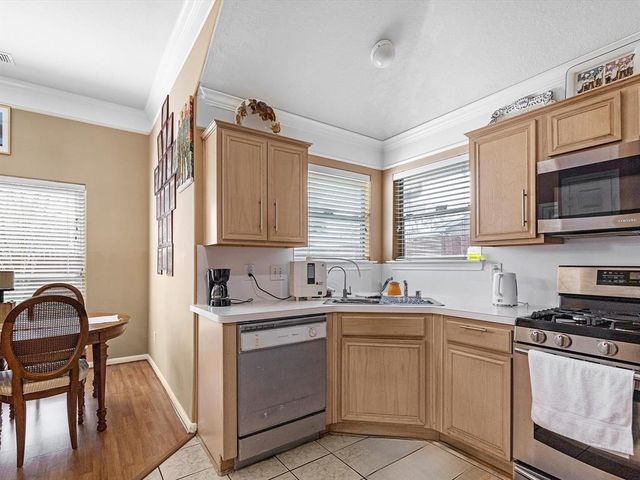 3807 Addicks Clodine Road, Houston, TX 77082