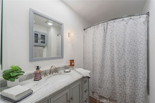 6097 E Montefino, Anaheim, CA 92807