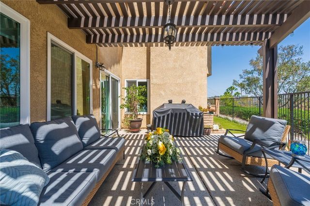6097 E Montefino, Anaheim, CA 92807