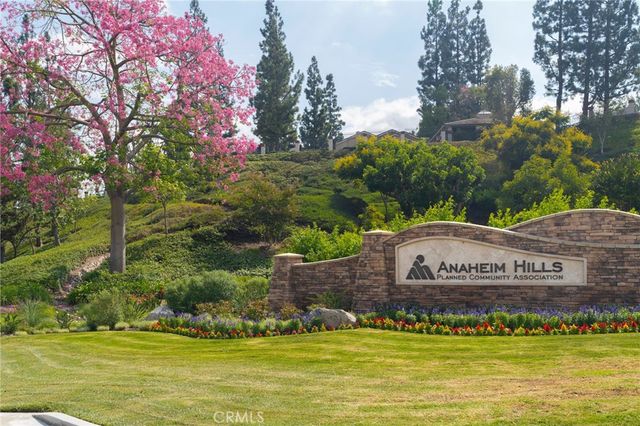 6097 E Montefino, Anaheim, CA 92807