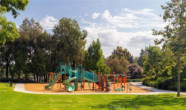 6097 E Montefino, Anaheim, CA 92807