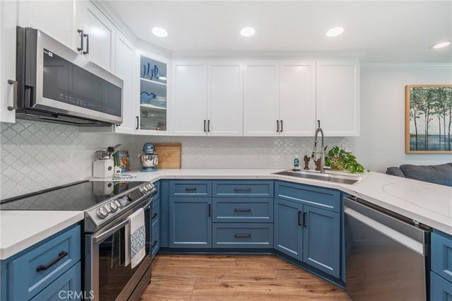 6097 E Montefino, Anaheim, CA 92807