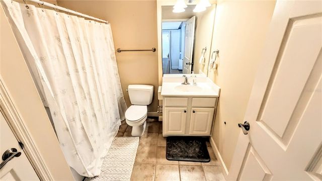 750 N TAMIAMI TRAIL 504, Sarasota, FL 34236