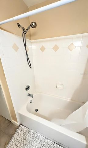 750 N TAMIAMI TRAIL 504, Sarasota, FL 34236