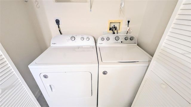 750 N TAMIAMI TRAIL 504, Sarasota, FL 34236