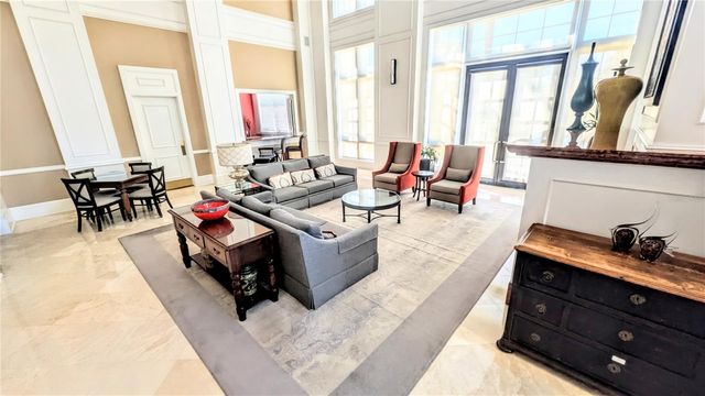 750 N TAMIAMI TRAIL 504, Sarasota, FL 34236