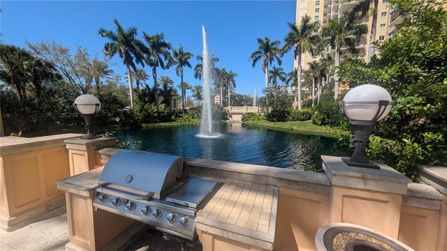 750 N TAMIAMI TRAIL 504, Sarasota, FL 34236