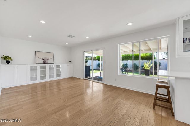 1707 W NIDO Avenue, Mesa, AZ 85202