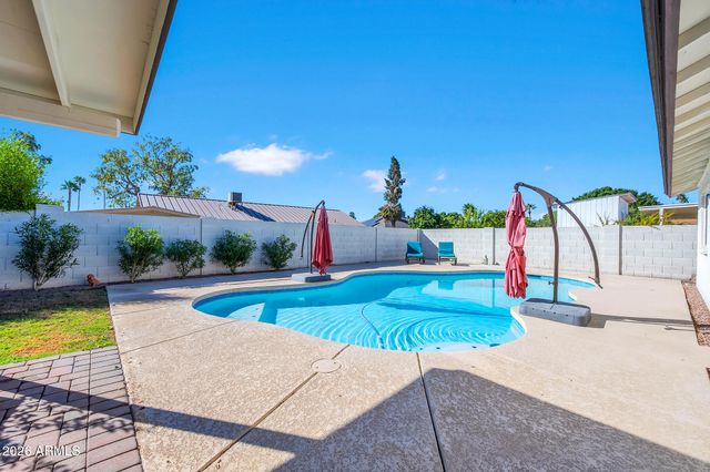 1707 W NIDO Avenue, Mesa, AZ 85202