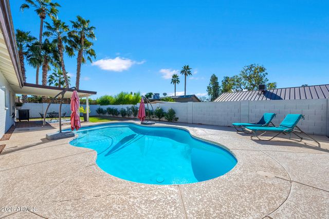 1707 W NIDO Avenue, Mesa, AZ 85202