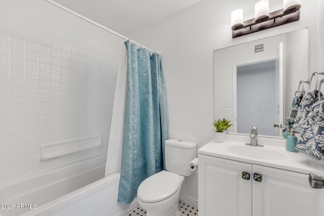 1707 W NIDO Avenue, Mesa, AZ 85202