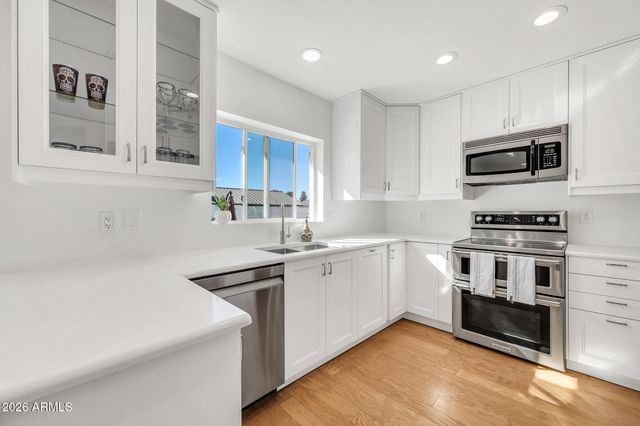 1707 W NIDO Avenue, Mesa, AZ 85202