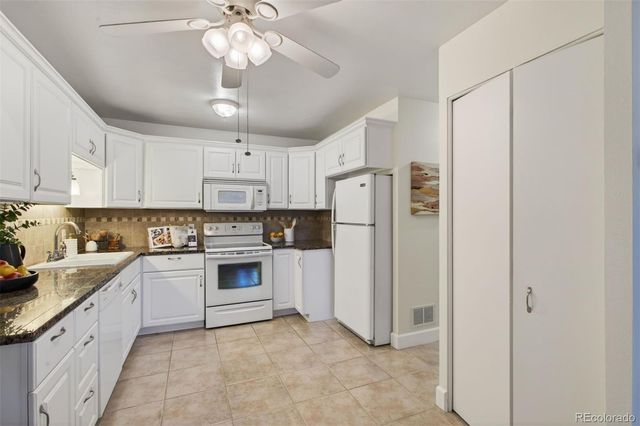 715 S Alton Way 7A, Denver, CO 80247