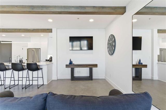 346 Peters SW Street 102, Atlanta, GA 30313