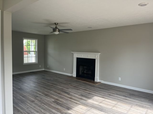 1427 Ambleside Dr, Clarksville, TN 37040