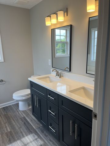 1427 Ambleside Dr, Clarksville, TN 37040