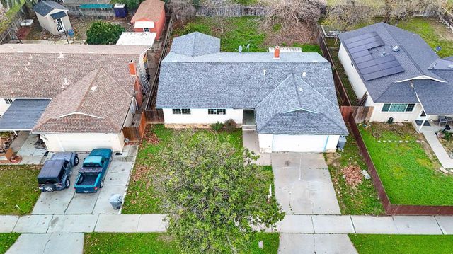 3205 N Parsons Ave, Merced, CA 95340